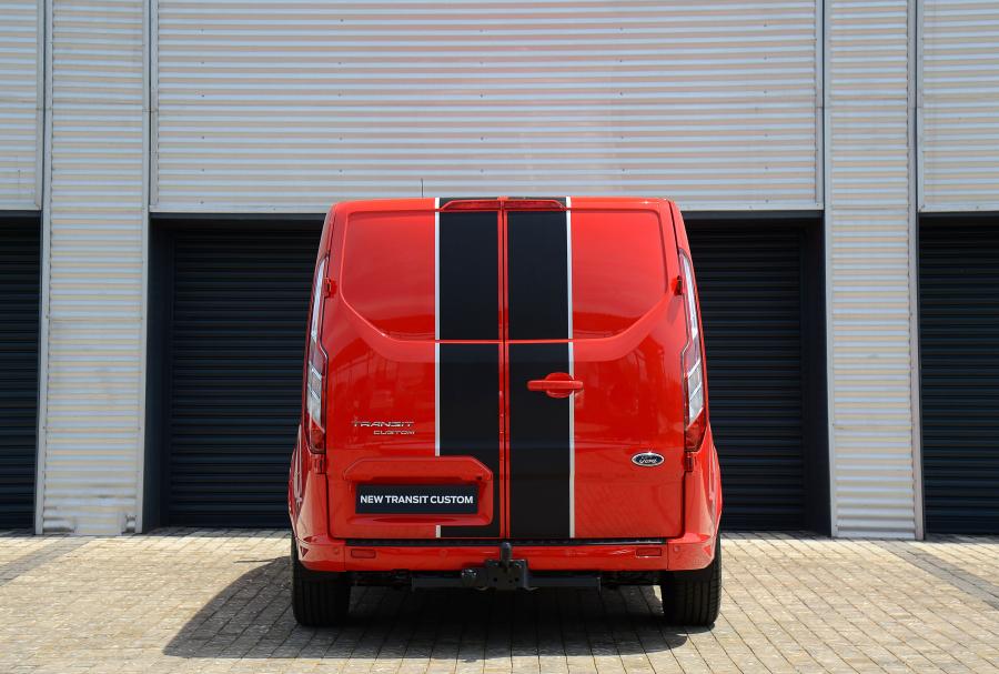  Ford Transit Custom Sport 2018 года  (ZA) (фото 9 из 25)